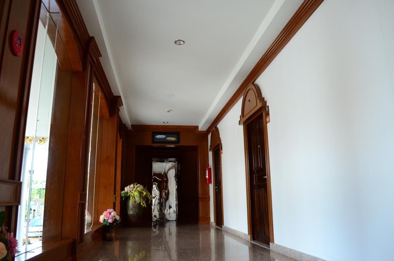 Ketsara Hotel Maha Sarakham Quarto foto